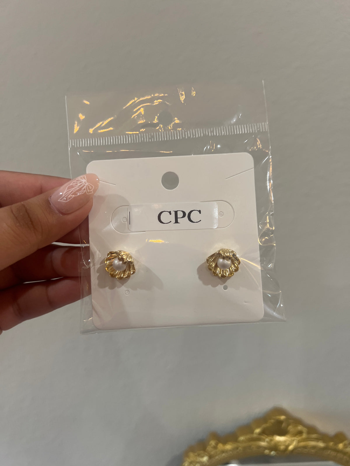 Shell Earrings